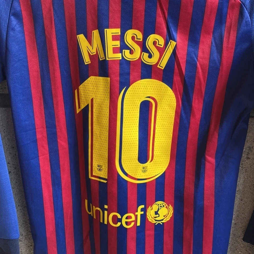 👻 soccer jersey Kids Replica Kit/Costume - Picture 3 of 9